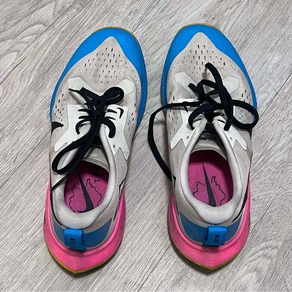 Nike Terra Kiger Trail Running Sneakers s 7 / 38